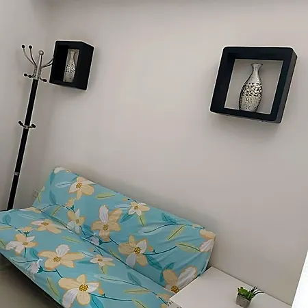 Sea Residences Mall Of Asia May\'S Place